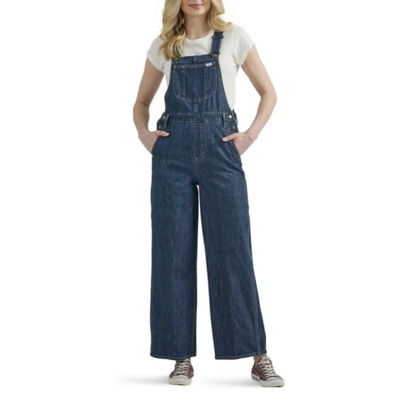 Lee Denim - Lee Women's Relaxed Fit Heritage Overall with Utility Details Size Medium